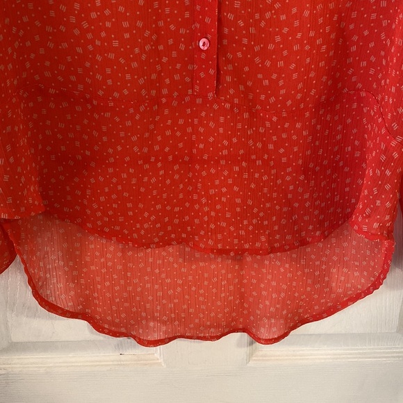 Maurices 3/4 Sleeve Low-High Blouse Size Small - Picture 3 of 6